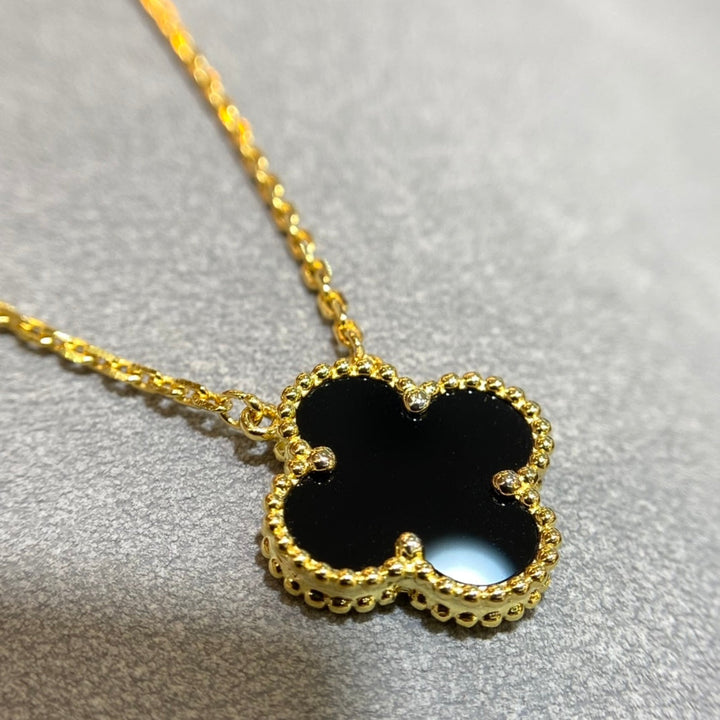 Fortune Clover Necklace | Black & Gold