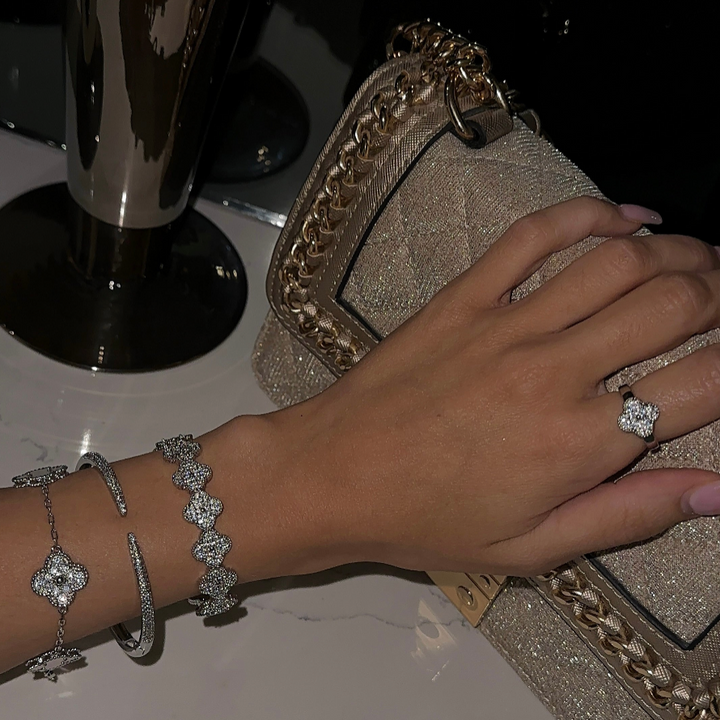 Mila Bracelet | Gold