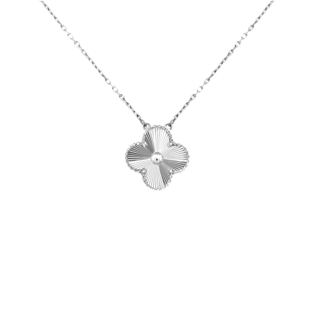 Fortune Clover Necklace | Silver