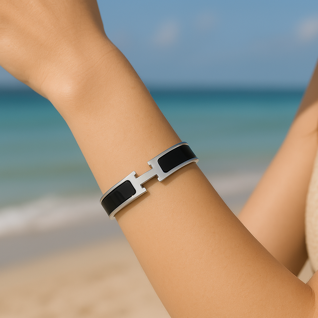 Amara Royale Bracelet | Black & Silver