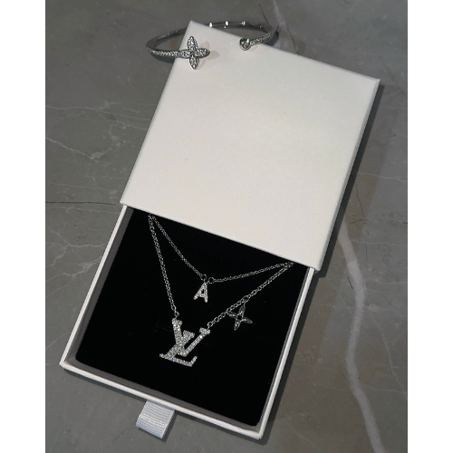 Valerie Necklace | Silver