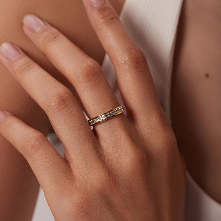 Eloura Ring | Gold